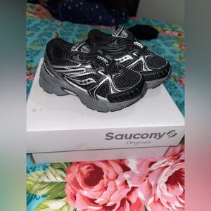 Saucony Kids Black & Gray Mesh Athletic Sneakers